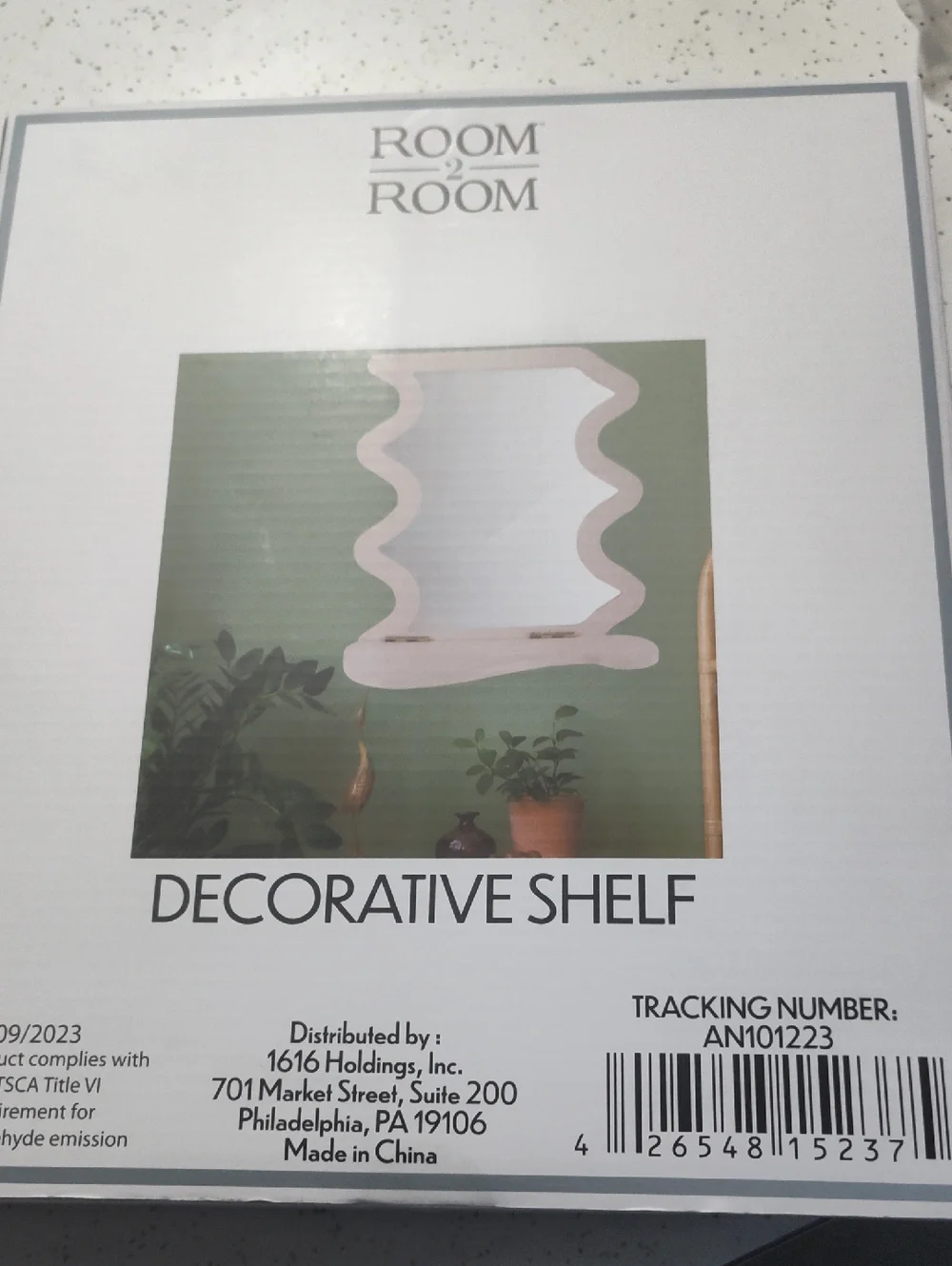 ROOM2ROOM Decorative Shelf in White